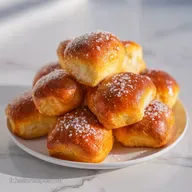Recette de Brioche Facile &agrave; la Main au Sucre pour 8 Portions