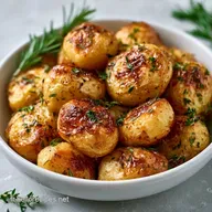 Pommes de Terre R&ocirc;ties au Romarin