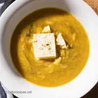 Soupe &agrave; loignon camembert Le r&eacute;confort &agrave; la fran&ccedil;aise