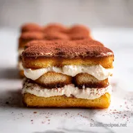 Tiramisu Cr&eacute;meux Classique: Velout&eacute;